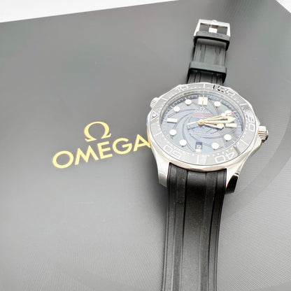 Seamaster Diver 300M LTD James Bond