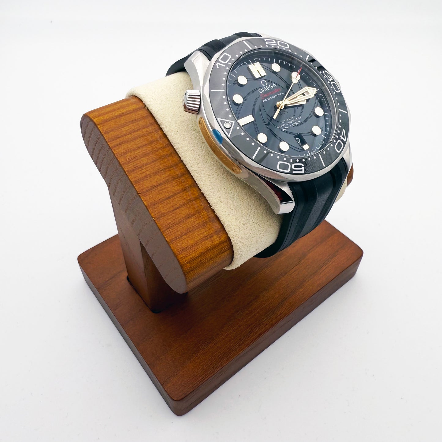 Seamaster Diver 300M LTD James Bond