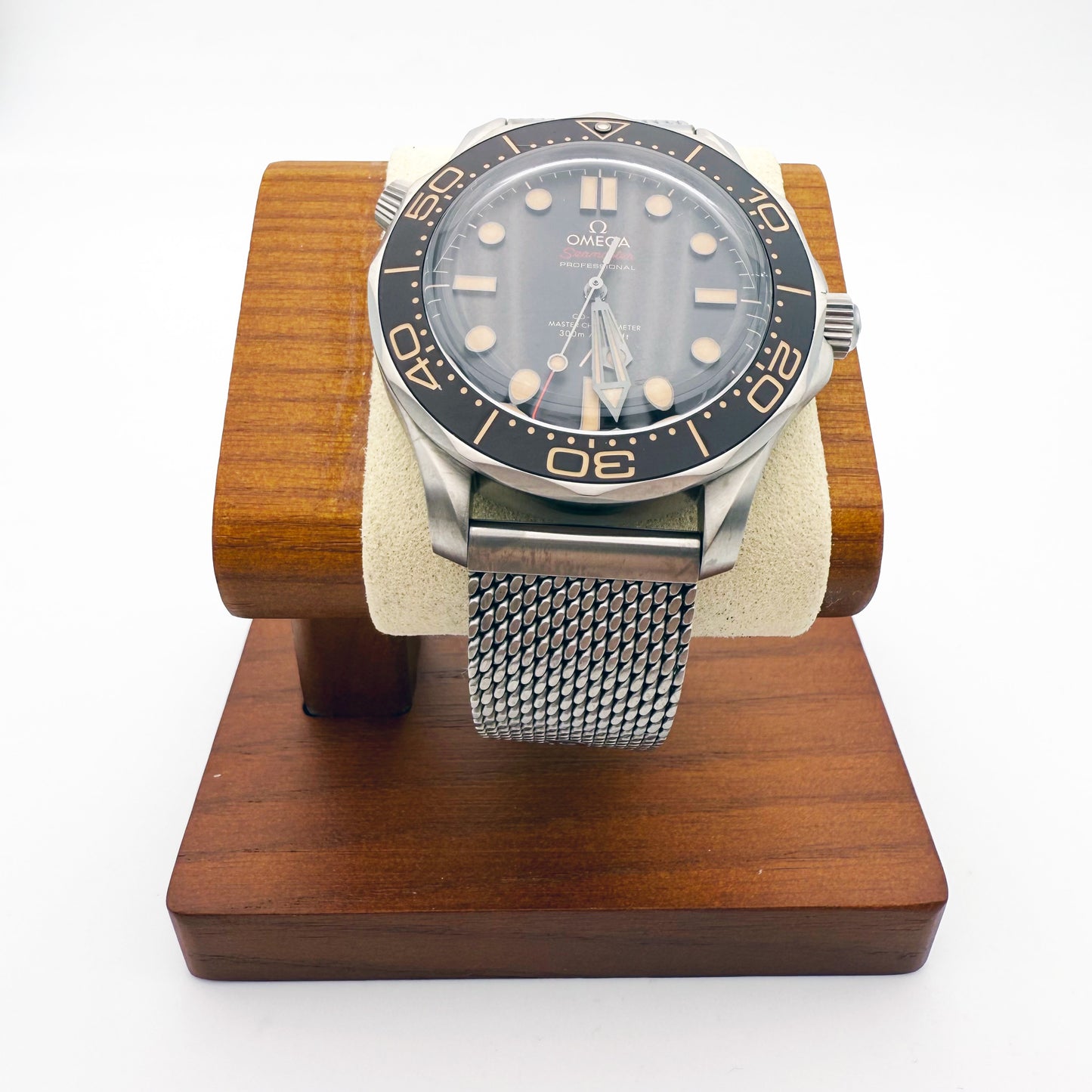 Seamaster Diver 300M James Bond NTTD